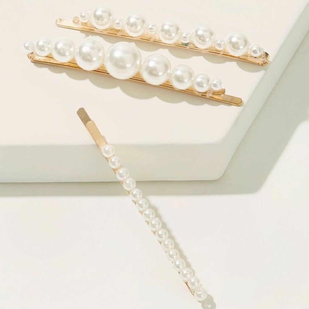 Faux Pearl Hairpin